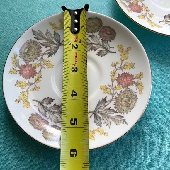 1960's Wedgwood Lichfield Bone China Vintage Saucer Plates set of 2 W4156 - Picture 4 of 4